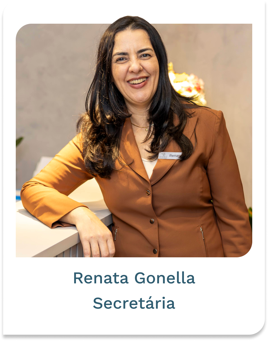 Renata, secretária - branco